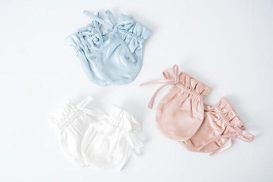 MOJE PRVE ROKAVIČKE